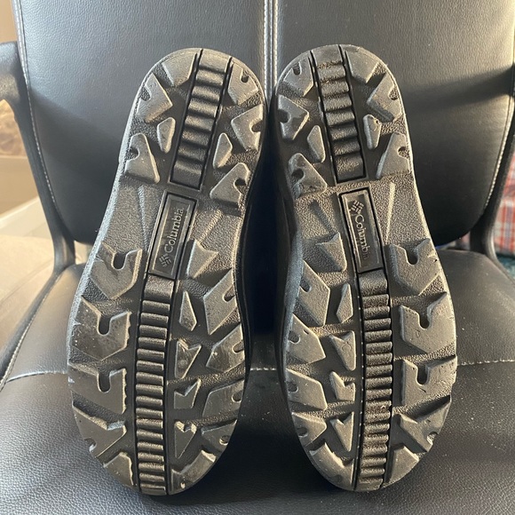 Columbia Winter Boots - Picture 12 of 13